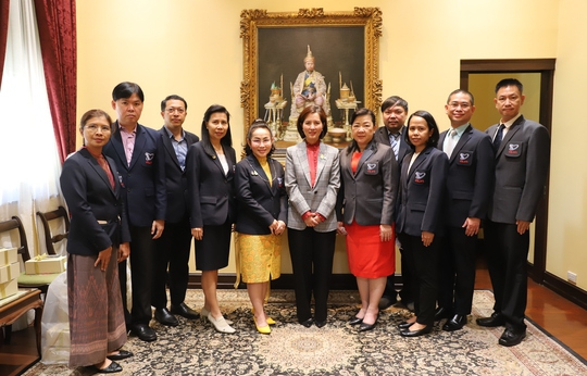 สมศ. เข้าสวัสดีปีใหม่รัฐมนตรีว่าการกระทรวงศึกษาธิการ