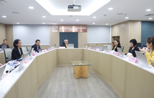 ศ.ดร.องอาจ นัยพัฒน์ ผอ.สมศ.ได้ประชุมร่วมกับผู้บริหารจากหน่วยงานด้านการศึกษาเพื่อร่วมประชุมหารือความร่วมมือเชิงนโยบายเกี่ยวกับโรงเรียนพื้นที่นวัตกรรมในกรุงเทพมหานคร